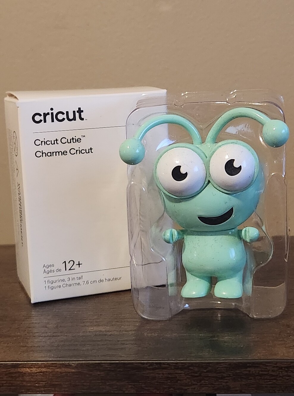 CRICUT CUTE FIGURE ~ PISTACHIO